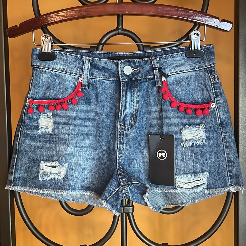 ASHLEY MASON Little Pom Poms Jean Shorts